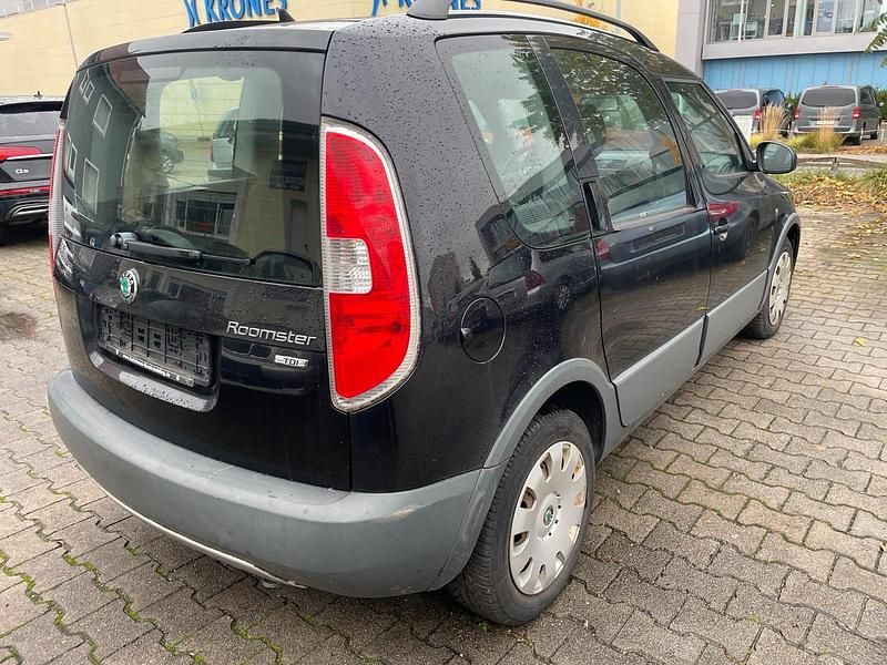 Gebraucht Skoda Roomster 75 PS (55 kW) 2013 Schwarz Van / Kleinbus