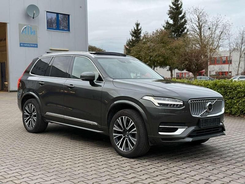 Grau Gebraucht 2021 Volvo XC90 SUV | 33.990 € (Superpreis) - Bild 1/2