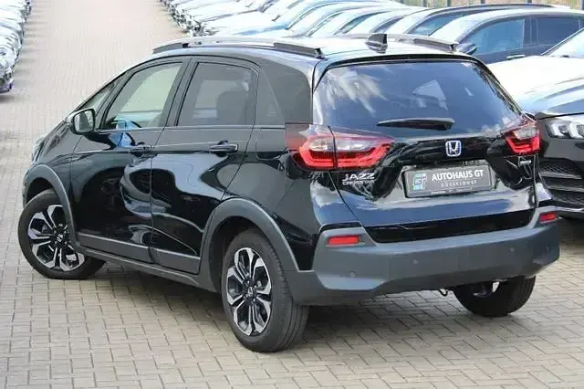 Gebraucht Honda Jazz Hybrid 109 PS (80 kW) 2021 Schwarz Kleinwagen