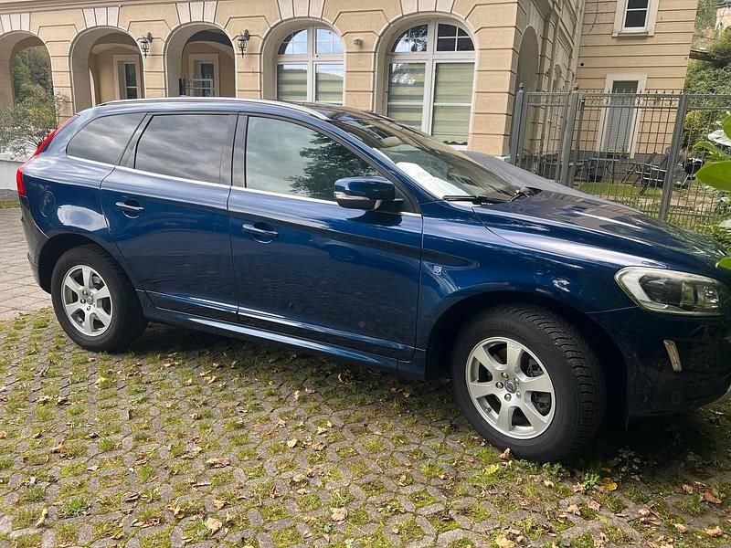 Gebraucht 2014 Volvo XC60 Ocean Race SUV | 14.999 € (Teuer) - Bild 1/4