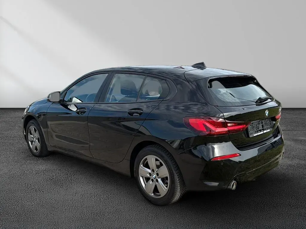Gebraucht BMW 118 Advantage 136 PS (100 kW) 2024 Schwarz ii Limousine