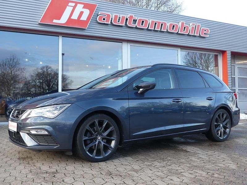 Grau Gebraucht 2019 Seat Leon ST FR Kombi | 16.480 € (Fairer Preis) - Bild 1/4