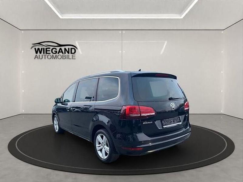 Gebraucht VW Sharan Comfortline 150 PS (110 kW) 2016 Schwarz Van / Kleinbus