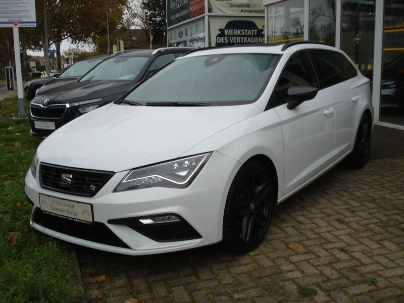 "nevada" weiss Gebraucht 2020 Seat Leon ST FR Kombi | 18.600 € (Teuer) - Bild 1/4