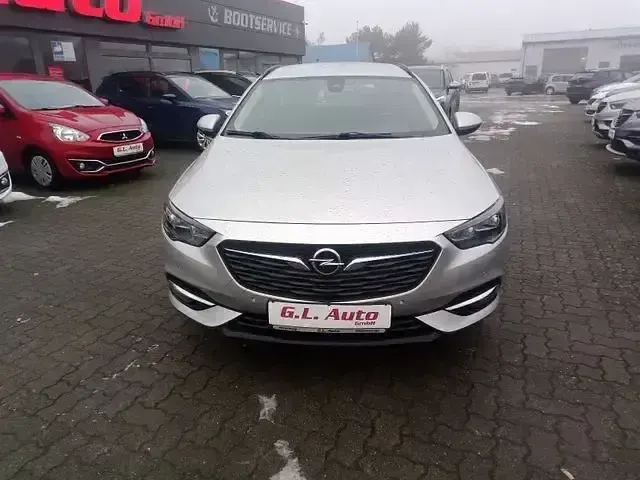 Gebraucht Opel Insignia 140 PS (102 kW) 2019 Schwarz Kombi