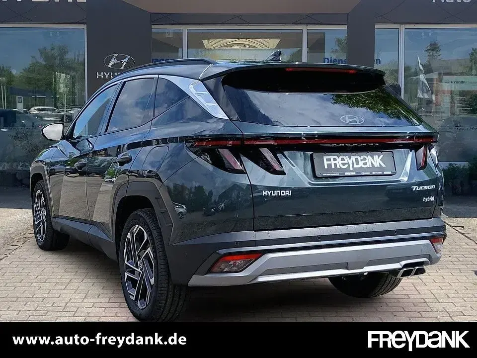 Neu Hyundai Tucson Turbo 2026 Cypress green SUV