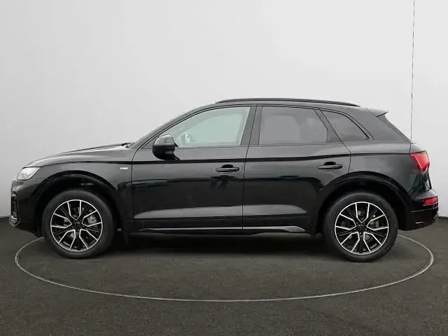 Gebraucht Audi Q5 S-Line 204 PS (150 kW) 2023 Mythosschwarz metallic SUV