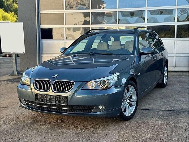 Grau Gebraucht 2008 BMW 530 Shadowline Kombi | 10.490 € (Teuer) - Bild 1/4