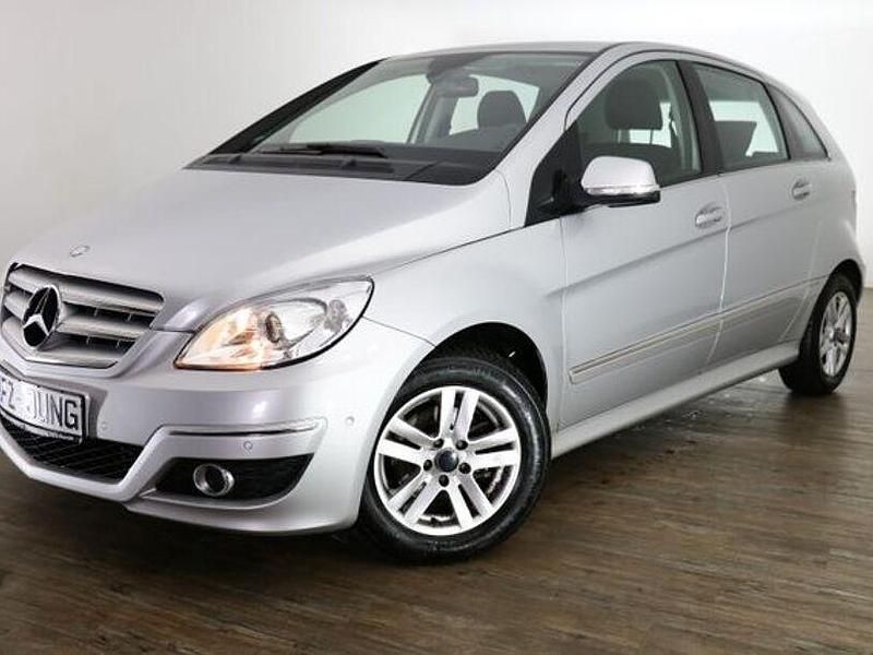 Gebraucht Mercedes B170 170 PS (125 kW) 2008 Silber Van / Kleinbus