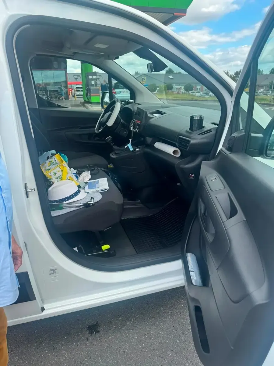 Gebraucht Citroën Berlingo 105 PS (77 kW) 2022 Weiß Van / Kleinbus