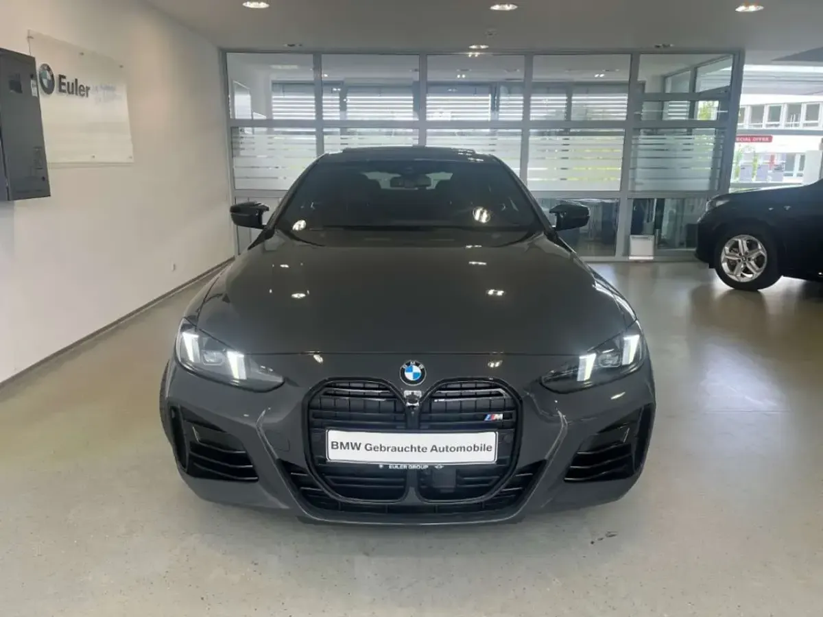 Gebraucht BMW 440 387 PS (284 kW) 2025 Dravitgrau metallic Coupé