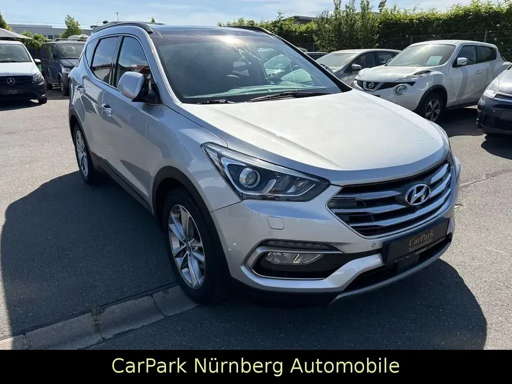Gebraucht Hyundai Santa Fe Premium 200 PS (147 kW) 2017 Silber SUV
