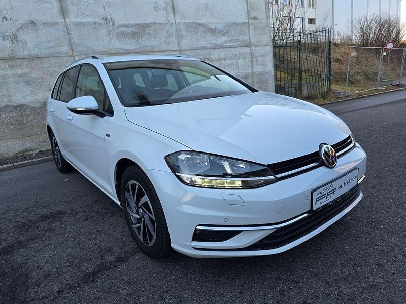 Gebraucht VW Golf VII Join 116 PS (85 kW) 2018 Weiß Kombi