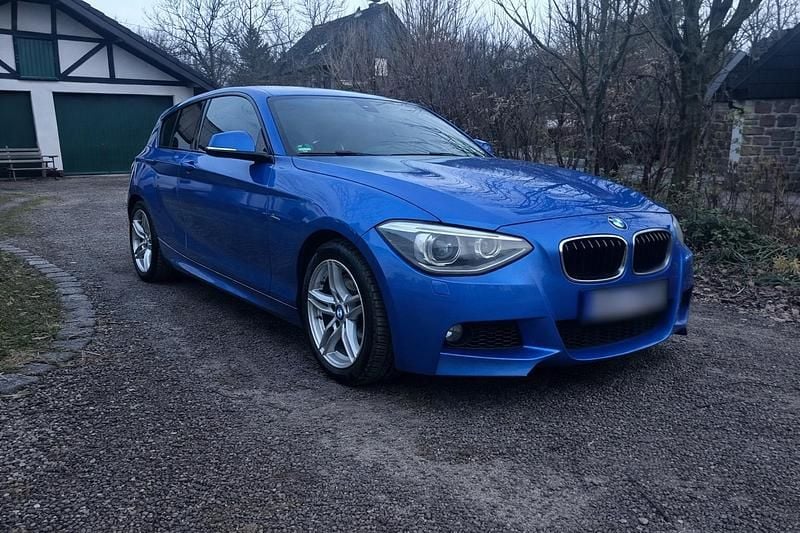 Blau Gebraucht 2013 BMW 120 M Sport Kleinwagen | 9.500 € (Superpreis) - Bild 1/4