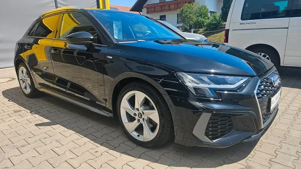 Gebraucht Audi A3 S-Line 150 PS (110 kW) 2022 Schwarz Limousine