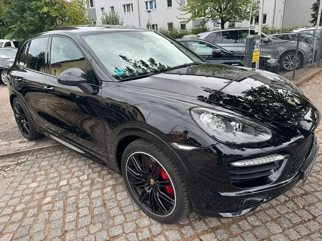 Gebraucht Porsche Cayenne GTS Sport 420 PS (308 kW) 2013 Schwarz SUV