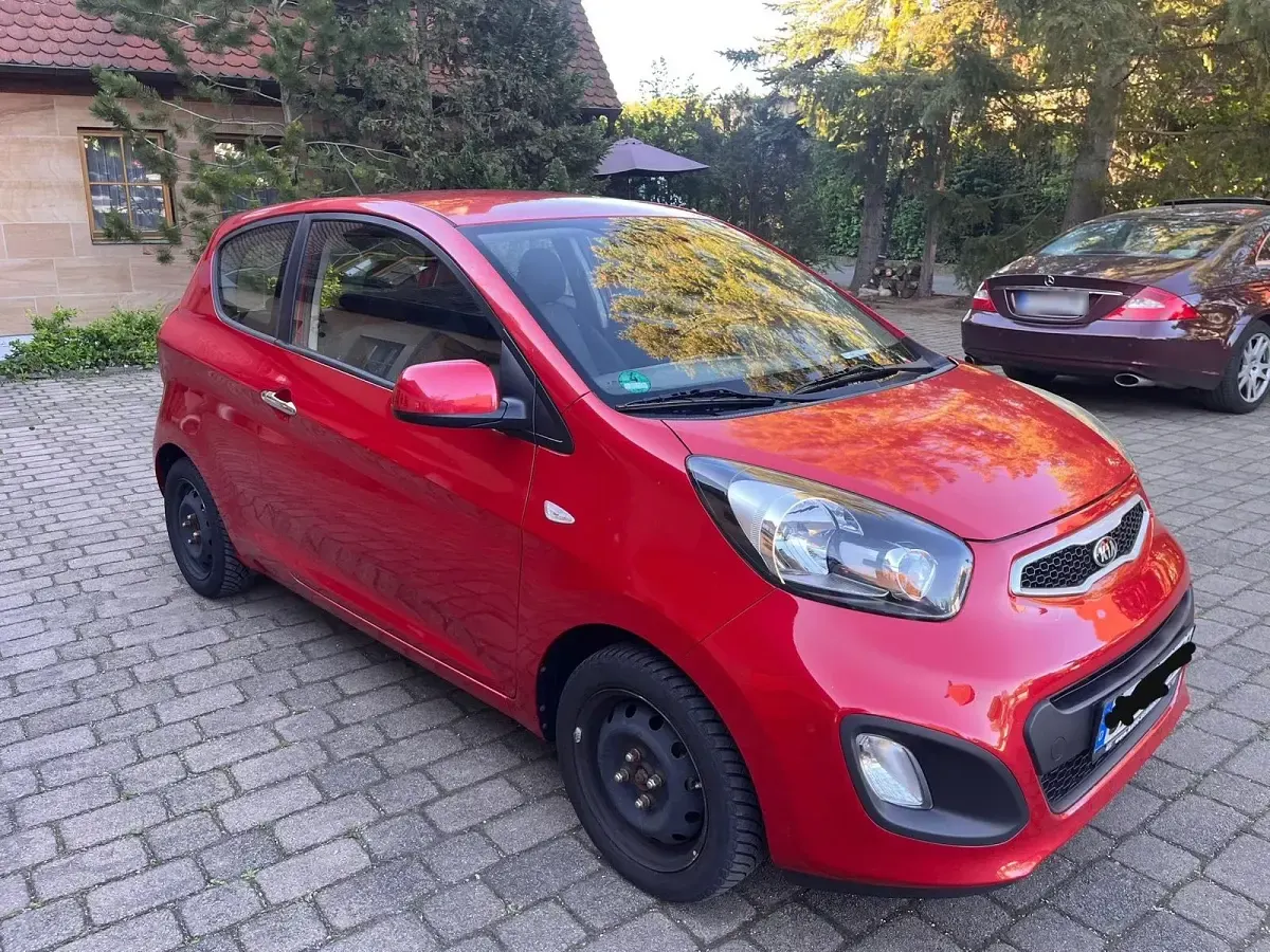 Gebraucht Kia Picanto 69 PS (50 kW) 2015 Rot Kleinwagen