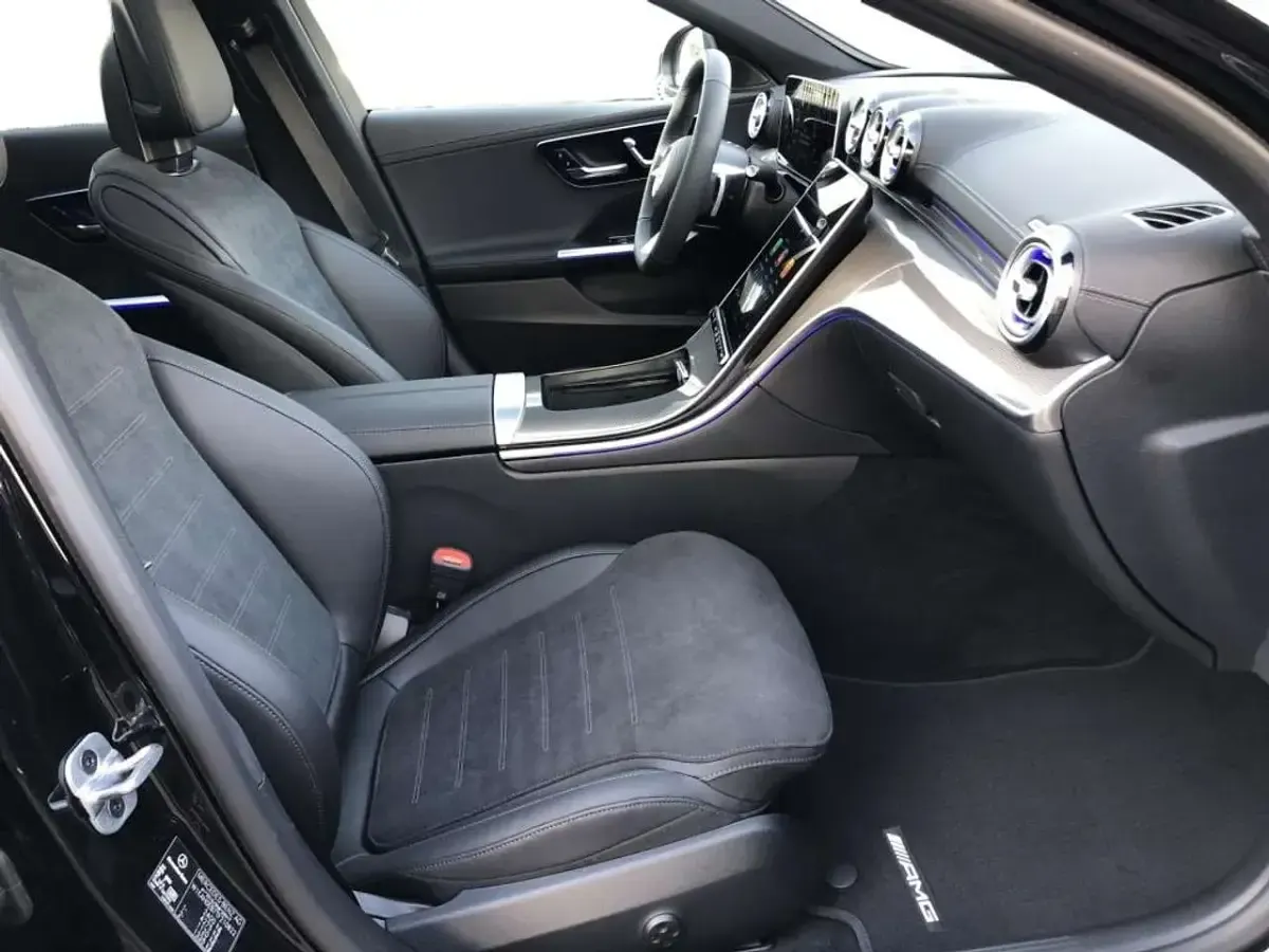 Gebraucht Mercedes C220 AMG 197 PS (144 kW) 2025 Metalliclack obsidianschwarz Kombi