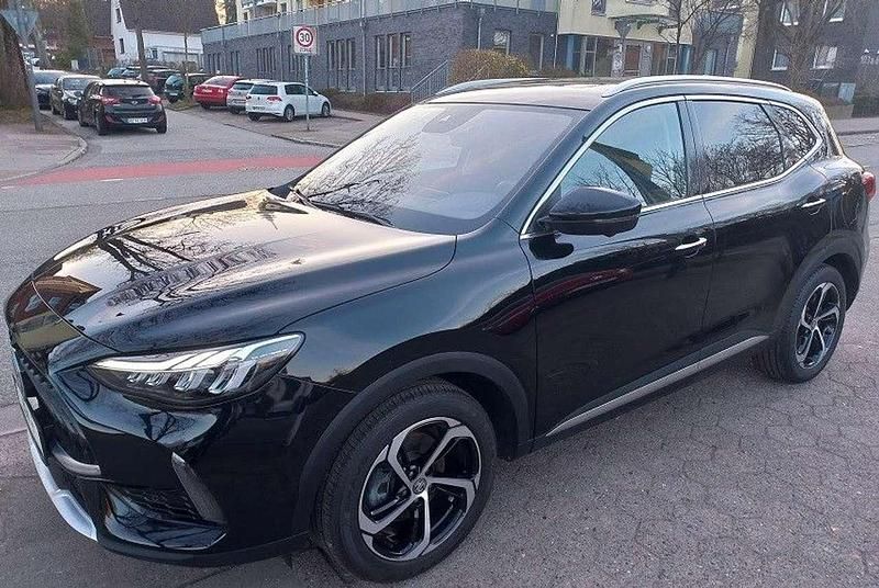 Gebraucht MG HS Luxury 162 PS (119 kW) 2024 Schwarz SUV