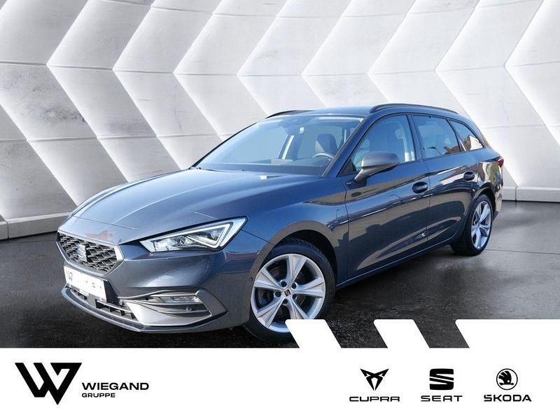 Grau Gebraucht 2023 Seat Leon 4Drive Limousine | 27.691 € (Etwas zu teuer) - Bild 1/4