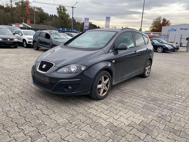 Gebraucht Seat Altea XL 105 PS (77 kW) 2010 Grau Van / Kleinbus
