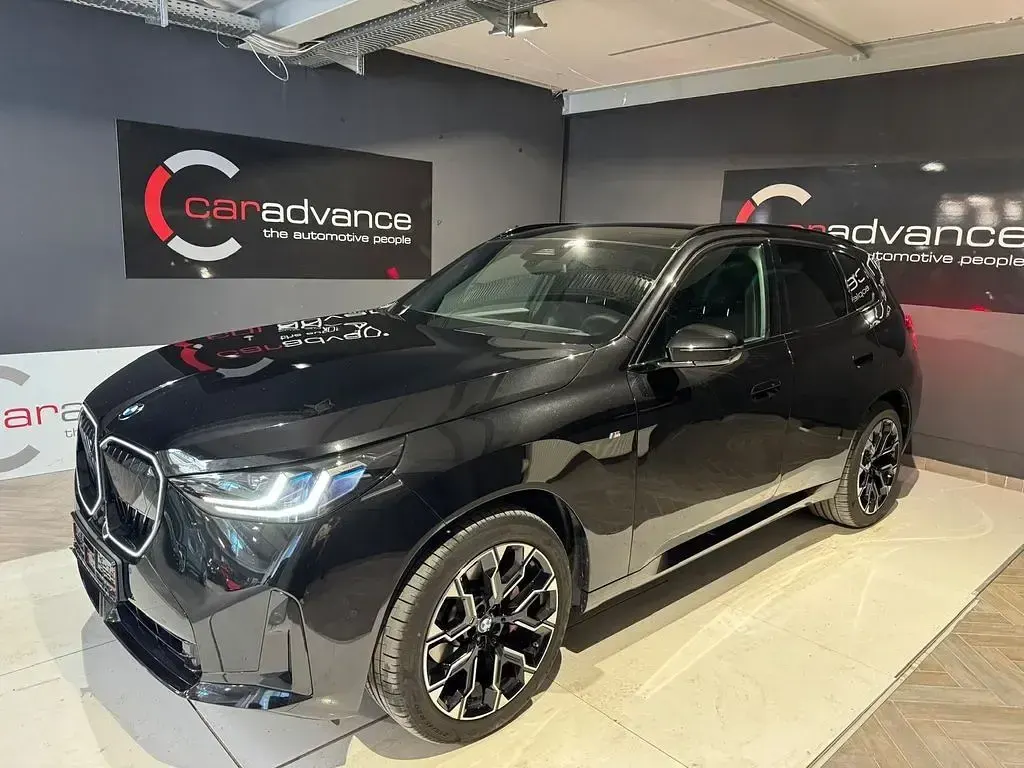 Gebraucht BMW X3 M Sport 197 PS (144 kW) 2025 Black sapphire metallic SUV
