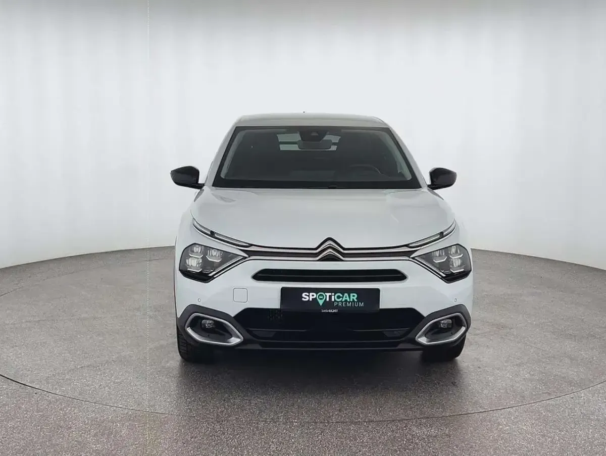 Gebraucht Citroën C4 PureTech 131 PS (96 kW) 2024 Lackierung okenitweiss/typ au SUV
