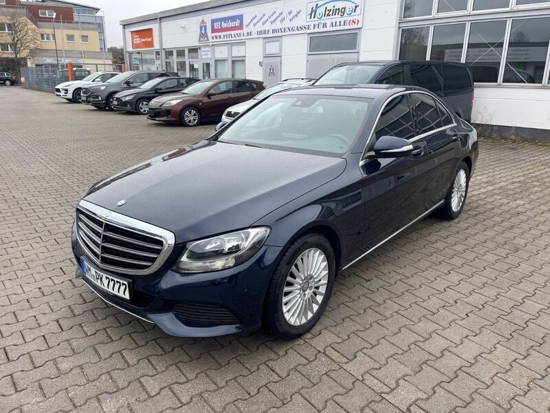 Blau Gebraucht 2015 Mercedes C220 Limousine | 13.700 € (Fairer Preis) - Bild 1/4