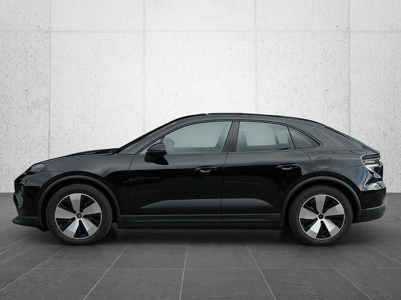 Gebraucht Porsche Macan 300 kW (408 PS) 2024 Schwarz SUV