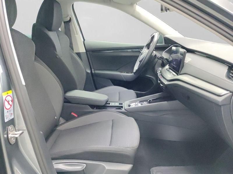 Gebraucht Skoda Octavia Ambition 204 PS (150 kW) 2023 Grau Kombi