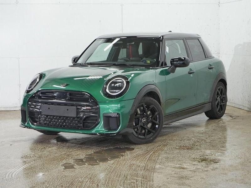 Gebraucht Mini John Cooper Works 204 PS (150 kW) 2025 British racing green metallic Kleinwagen