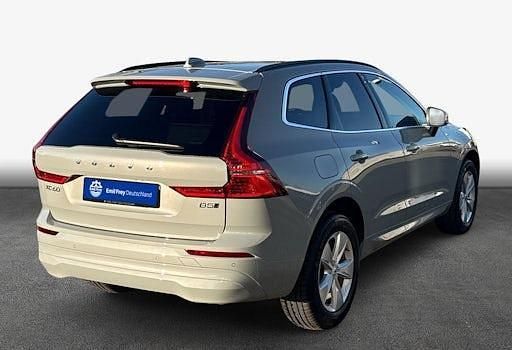 Gebraucht Volvo XC60 Core 250 PS (183 kW) 2024 Grau SUV