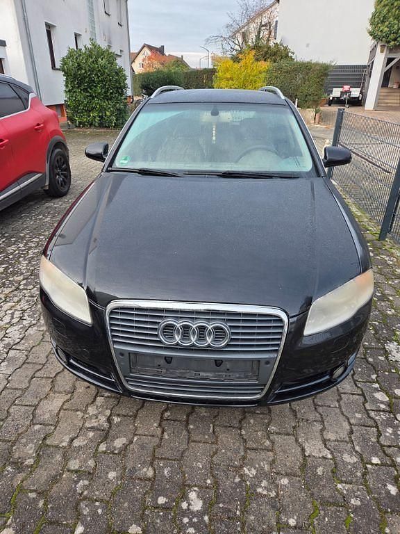 Schwarz Gebraucht 2005 Audi A4 Kombi | 2.490 € - Bild 1/4