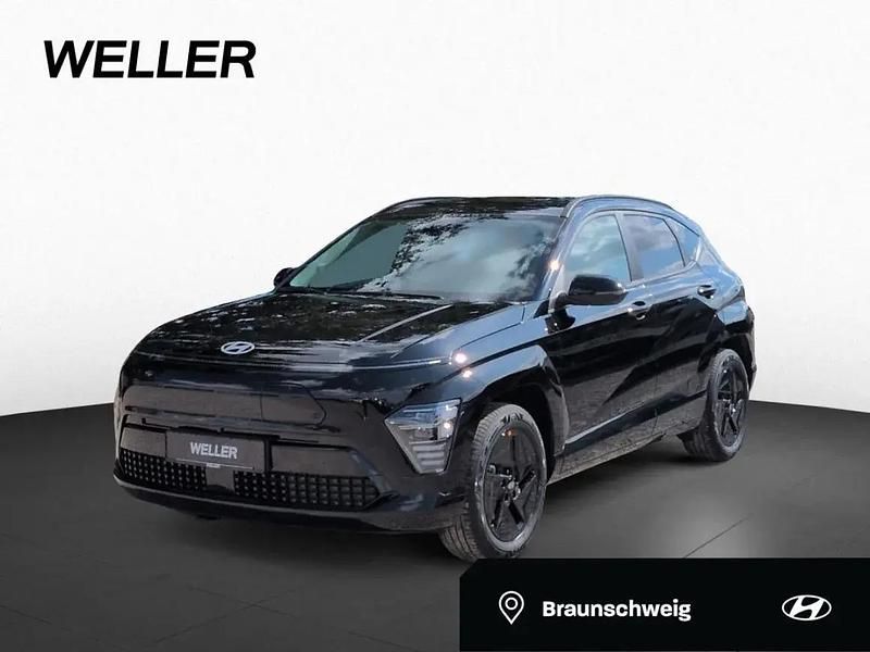 Abyss black Neu 2025 Hyundai Kona Trend SUV | 34.790 € (Superpreis) - Bild 1/1