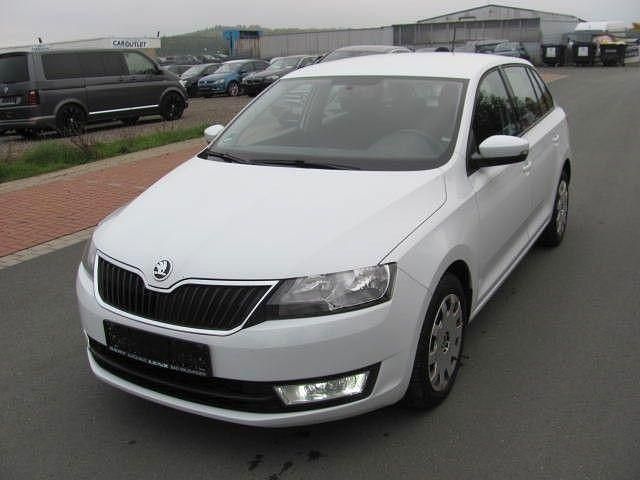 Weiß Gebraucht 2015 Skoda Rapid Ambition Limousine | 4.999 € (Guter Preis) - Bild 1/4