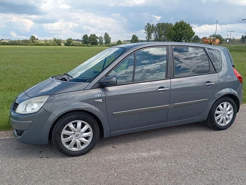 Grau Gebraucht 2007 Renault Scénic II Avantage Van / Kleinbus | 1.450 € (Fairer Preis) - Bild 1/4
