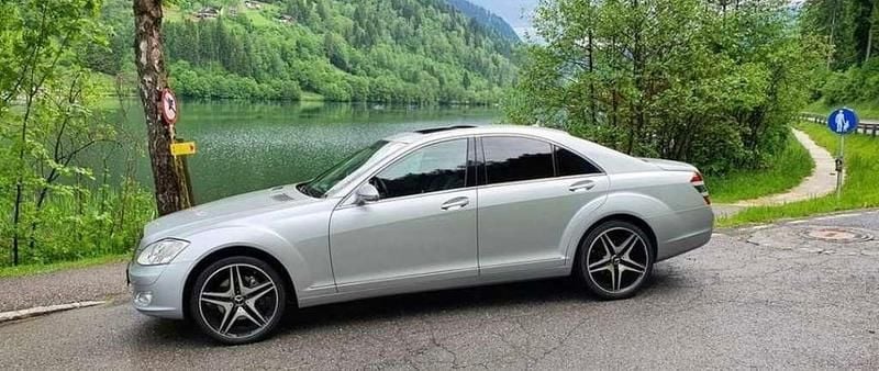 Silber Gebraucht 2007 Mercedes S320 Limousine | 2.500 € - Bild 1/4