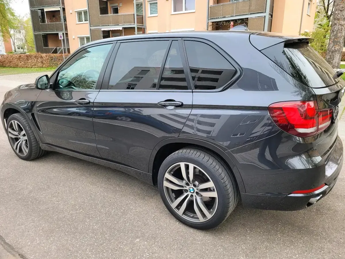 Gebraucht BMW X5 258 PS (189 kW) 2015 Grau SUV