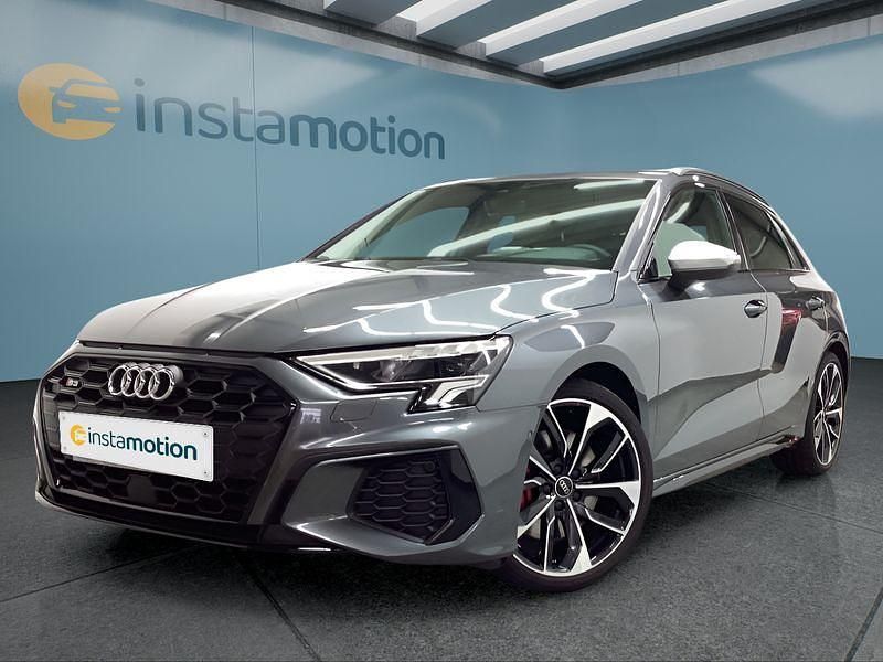 Grau Gebraucht 2024 Audi S3 Sportback Kleinwagen | 40.649 € (Fairer Preis) - Bild 1/4