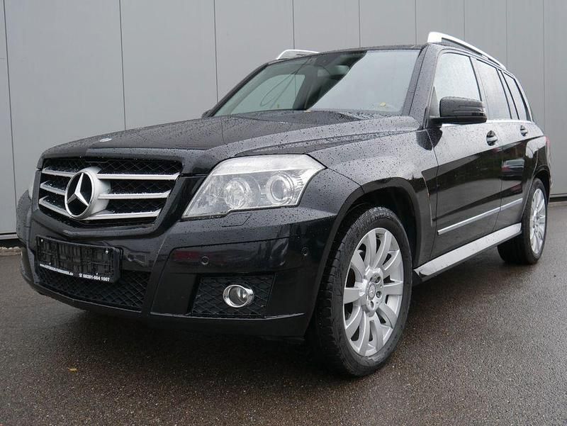 Schwarz Gebraucht 2009 Mercedes GLK350 SUV | 7.750 € (Fairer Preis) - Bild 1/4