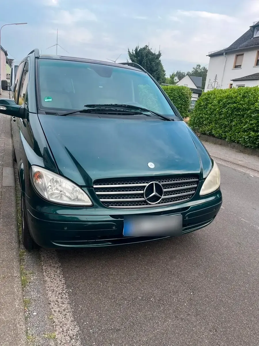 Gebraucht Mercedes Viano 150 PS (110 kW) 2005 Grün Van / Kleinbus