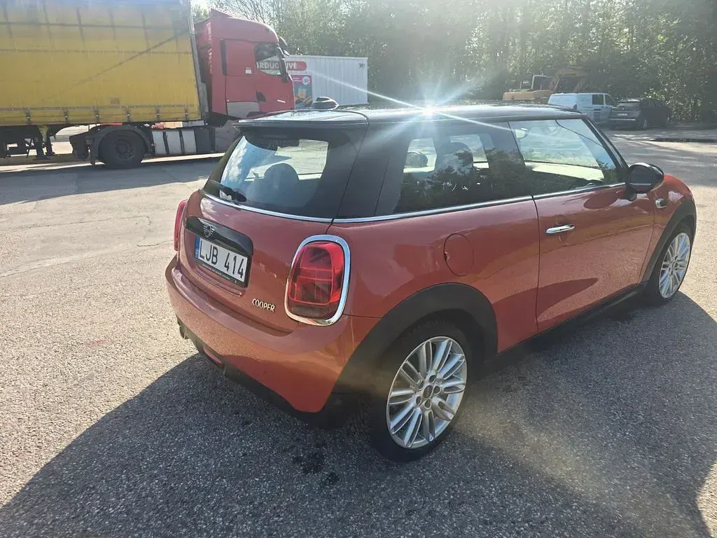 Gebraucht Mini Cooper 136 PS (100 kW) 2020 Orange Kleinwagen