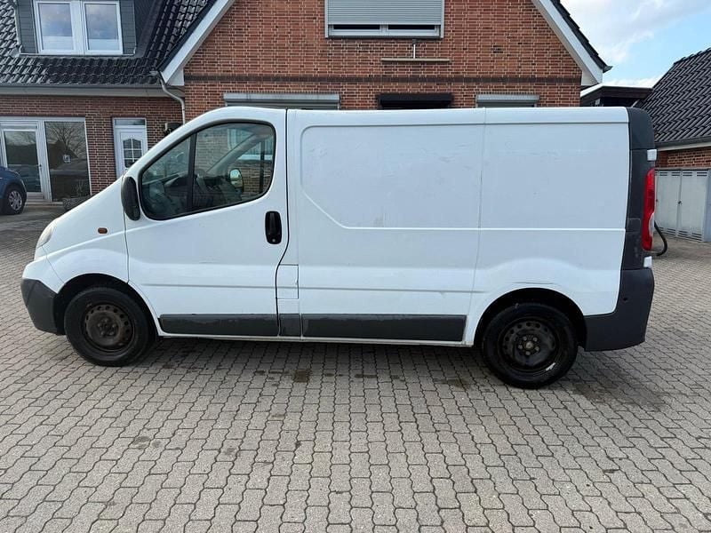 Gebraucht Opel Vivaro 90 PS (66 kW) 2012 Weiß Van / Kleinbus
