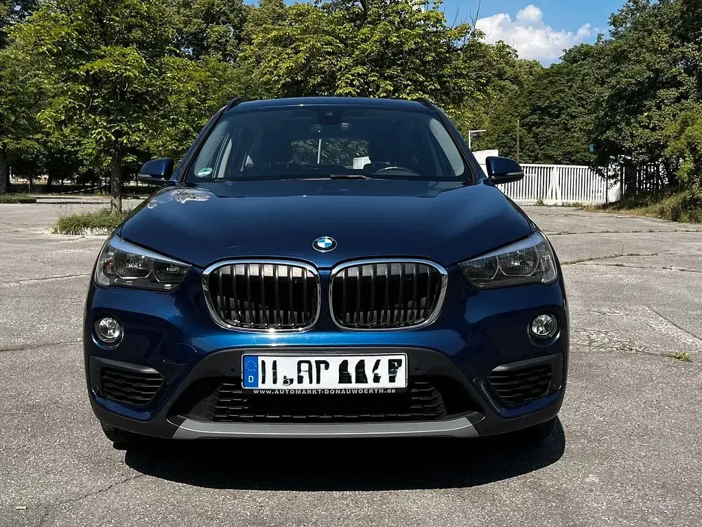 Gebraucht BMW X1 Advantage 190 PS (139 kW) 2018 Blau SUV