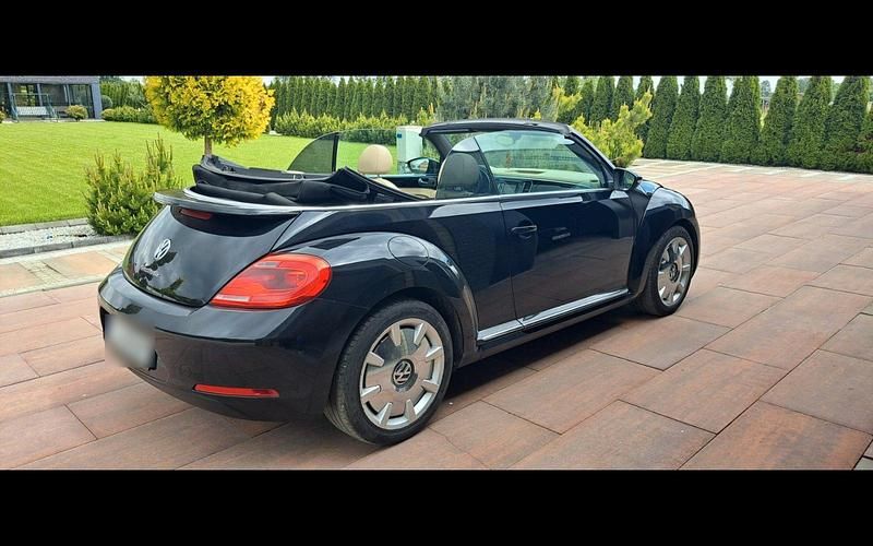 Gebraucht VW Beetle 105 PS (77 kW) 2013 Schwarz Kleinwagen
