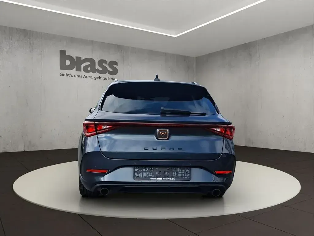 Gebraucht Seat Leon 245 PS (180 kW) 2023 Magnetic grau metallic Limousine