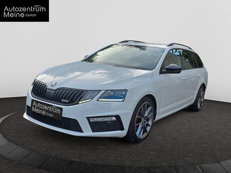 Weiß Gebraucht 2020 Skoda Octavia RS Kombi | 17.590 € (Fairer Preis) - Bild 1/4