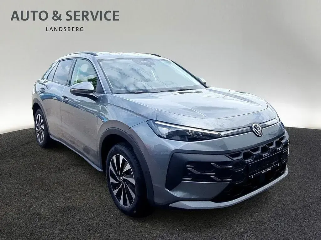 Neu VW T-Roc Life 116 PS (85 kW) 2026 Grau SUV