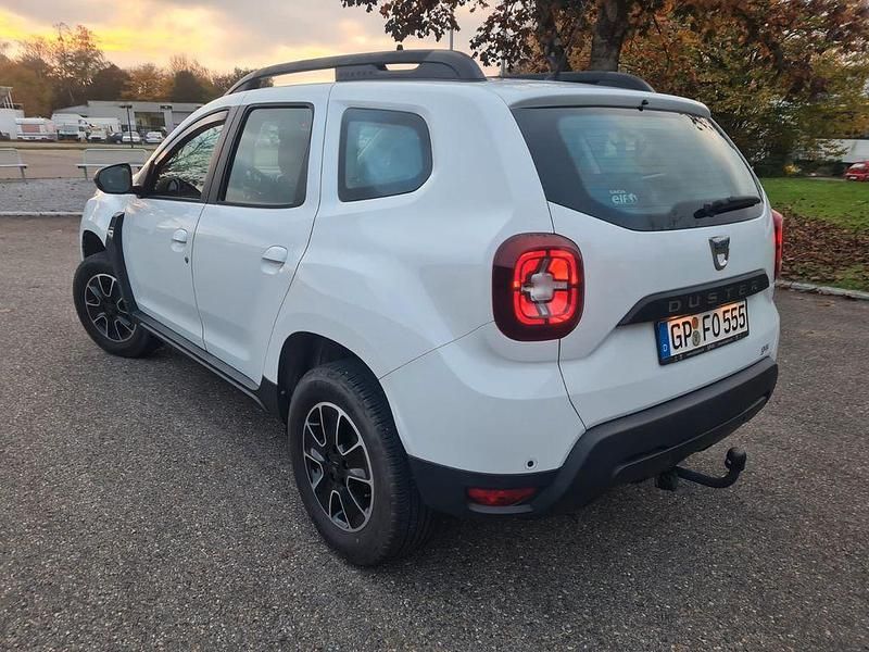 Gebraucht Dacia Duster Comfort 116 PS (85 kW) 2018 Weiß SUV