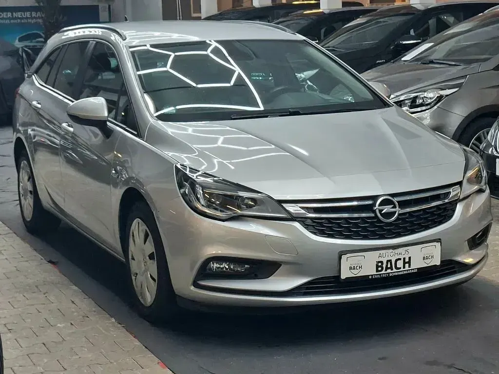 Gebraucht Opel Astra Edition 105 PS (77 kW) 2019 Silber Kombi